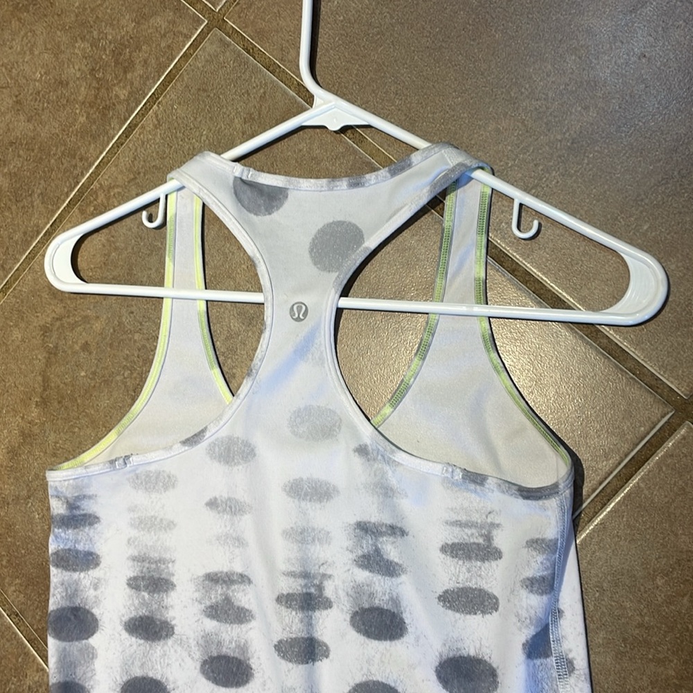 Lululemon cool razorback tank! 6 - Picture 3 of 4